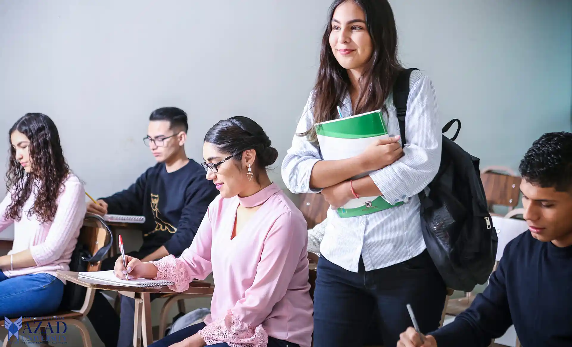 Filosofía de la educación de la Universidad de Azad: descripción general 