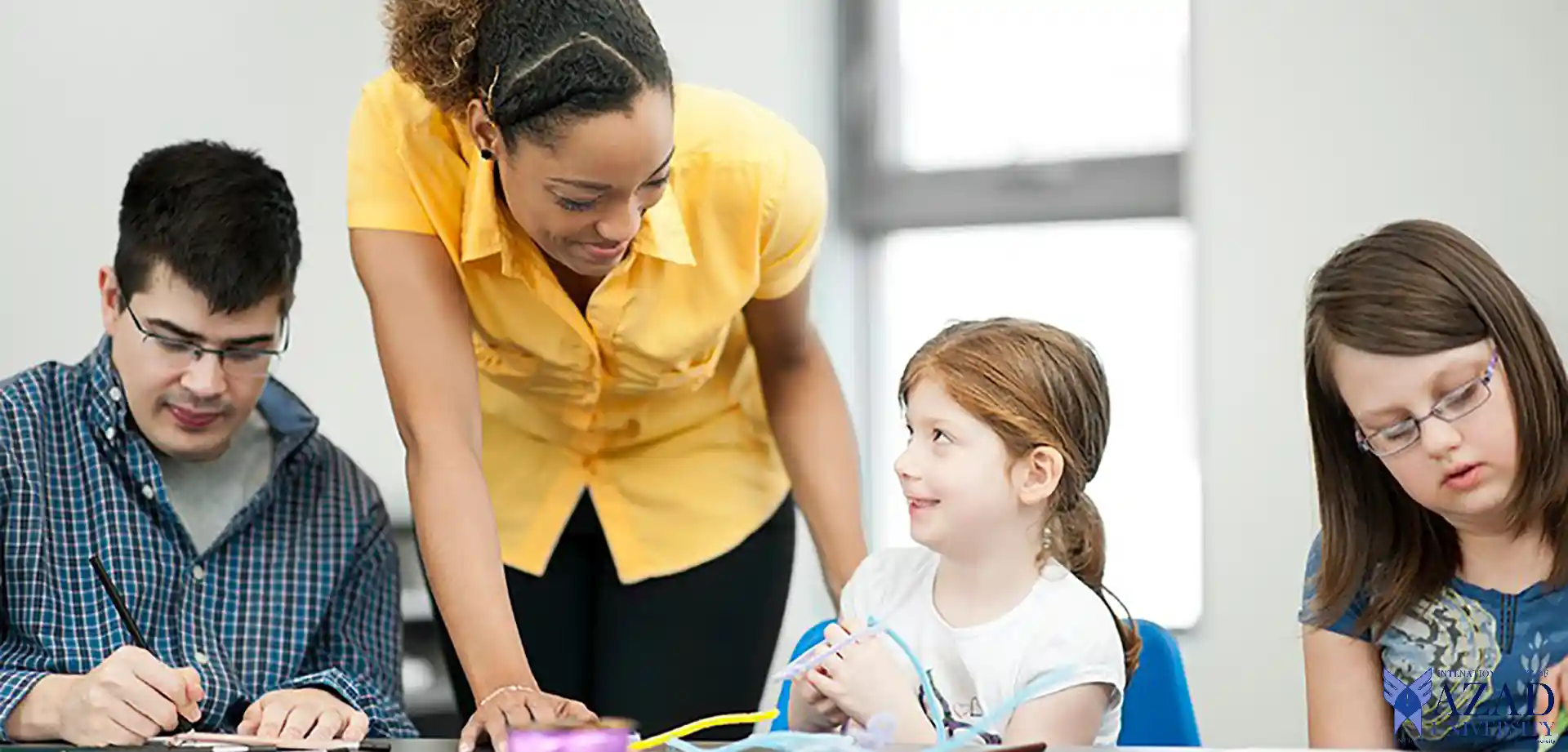 Différencier les besoins des apprenants grâce à la psychologie et aux BEP à l'Université Azad